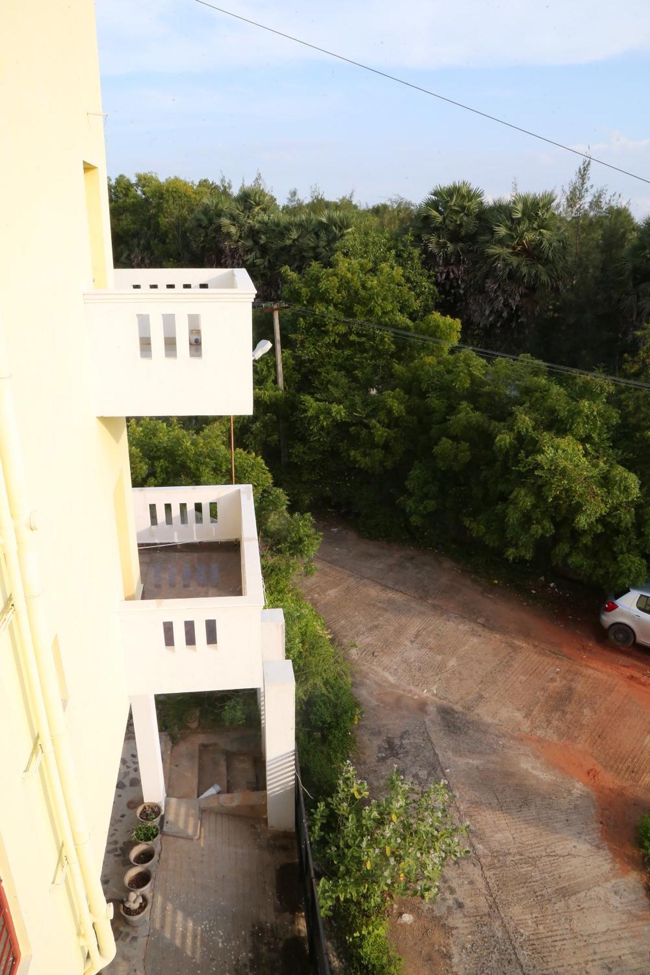 Blissful Haven Art House - Near Entrance To Auroville Exterior photo