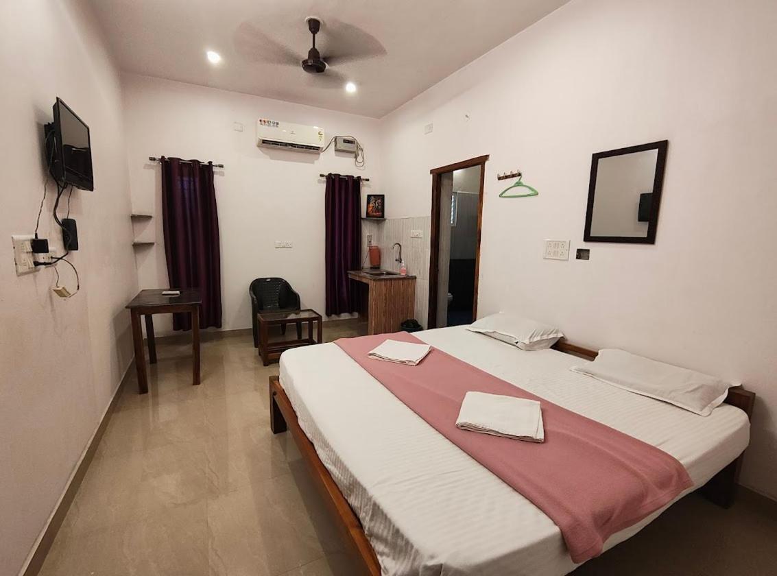 Blissful Haven Art House - Near Entrance To Auroville Exterior photo
